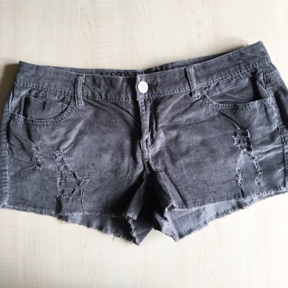 V Star Corduroy Shorts - Picture 2 of 3